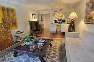 8180 Geneva Ct, Doral, FL 33166 - Photo 11