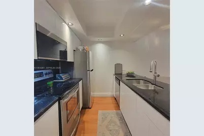 8180 Geneva Ct #219, Doral, FL 33166 - Photo 5