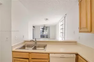 1280 S Alhambra Circle, Coral Gables, FL 33146 - Photo 9