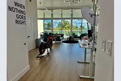 1800 N Bayshore Dr #306, Miami, FL 33132 - Photo 5