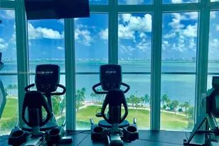 1800 N Bayshore Dr, Miami, FL 33132 - Photo 47