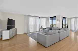 19667 Turnberry Way, Aventura, FL 33180 - Photo 15