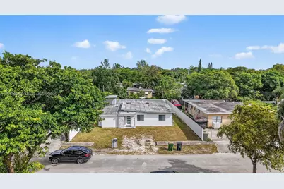14055 NW 5th Pl, North Miami, FL 33168 - Photo 45