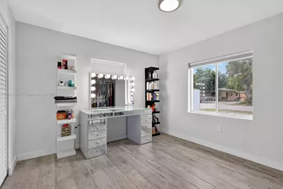 14055 NW 5th Pl, North Miami, FL 33168 - Photo 33