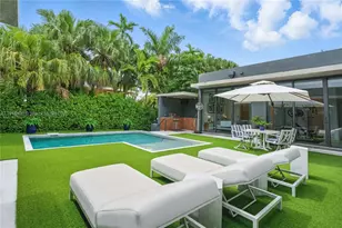 1845 NE 124th St, North Miami, FL 33181 - Photo 3