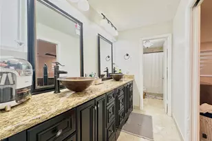 10620 SW 67th St, Miami, FL 33173 - Photo 31