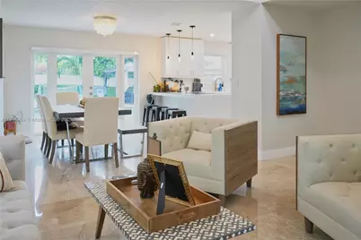 10620 SW 67th St, Miami, FL 33173 - Photo 5