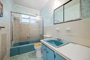 700 NE 118th St, Biscayne Park, FL 33161 - Photo 19