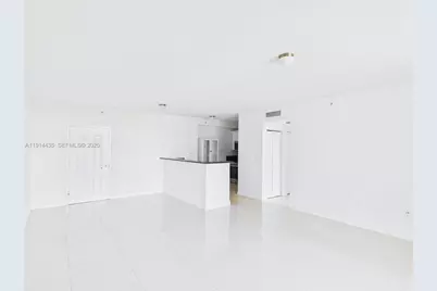 425 NE 30th St #603, Miami, FL 33137 - Photo 5