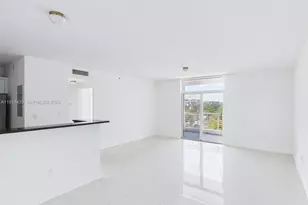 425 NE 30th St, Miami, FL 33137 - Photo 3