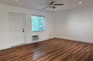 630 79th St, Miami Beach, FL 33141 - Photo 15