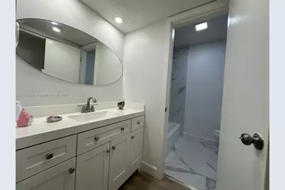 7610 SW 82nd St #J208, Miami, FL 33143 - Photo 7