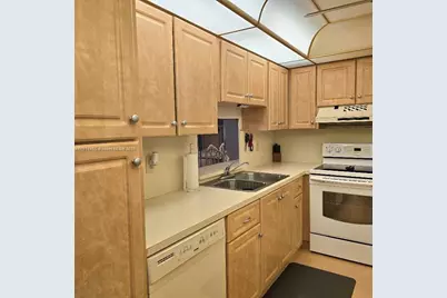 200 SE 5th Ave #307, Dania Beach, FL 33004 - Photo 5