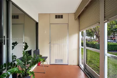 1100 SW 130th Ave #112H, Pembroke Pines, FL 33027 - Photo 29