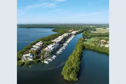 6200 SW 152nd St #34, Palmetto Bay, FL 33157 - Photo 5