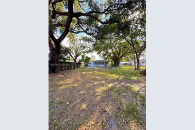2225 Taylor St, Hollywood, FL 33020 - Photo 5