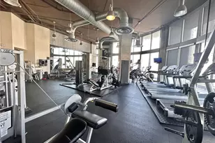 690 SW 1st Ct, Miami, FL 33130 - Photo 15