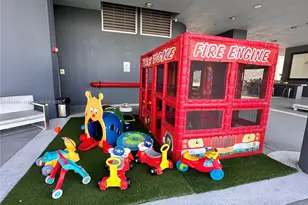 690 SW 1st Ct, Miami, FL 33130 - Photo 25