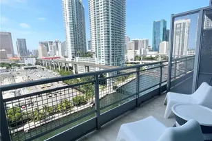 690 SW 1st Ct, Miami, FL 33130 - Photo 7