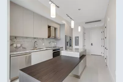 1030 15th St #306, Miami Beach, FL 33139 - Photo 19