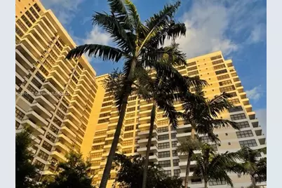600 Three Islands Blvd #402, Hallandale Beach, FL 33009 - Photo 23