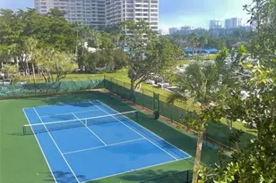 600 Three Islands Boulevard, Hallandale Beach, FL 33009 - Photo 21