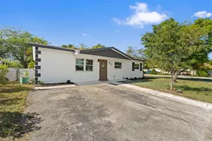 511 SW 72nd Ave, North Lauderdale, FL 33068 - Photo 1