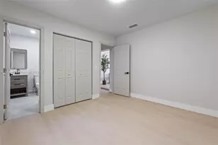 511 SW 72nd Ave, North Lauderdale, FL 33068 - Photo 21