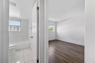 1881 Washington Ave, Miami Beach, FL 33139 - Photo 17