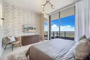 1000 Brickell Plaza, Miami, FL 33131 - Photo 11