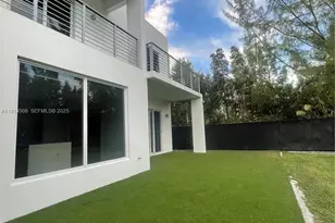 6855 NW 103rd Ave, Doral, FL 33178 - Photo 15