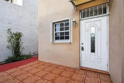 4291 W 10th Ct, Hialeah, FL 33012 - Photo 5