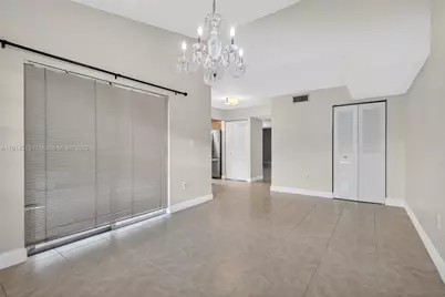 4291 W 10th Ct, Hialeah, FL 33012 - Photo 11