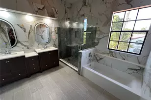 501 SW 158th Terrace, Pembroke Pines, FL 33027 - Photo 9