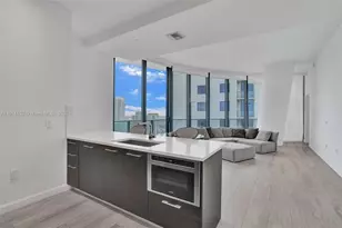 55 SW 9th St, Miami, FL 33130 - Photo 7