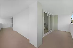 500 Bayview Dr, Sunny Isles Beach, FL 33160 - Photo 23