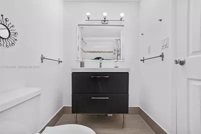 500 Bayview Dr #125, Sunny Isles Beach, FL 33160 - Photo 19