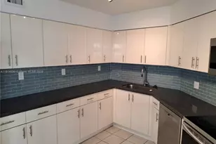 5161 Collins Ave, Miami Beach, FL 33140 - Photo 21