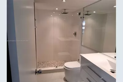 5161 Collins Ave #312, Miami Beach, FL 33140 - Photo 25