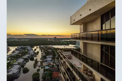 16275 Collins Ave #UPH1, Sunny Isles Beach, FL 33160 - Photo 7