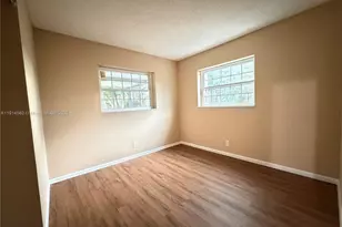 7212 SW 3rd Ct, North Lauderdale, FL 33068 - Photo 9