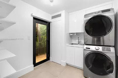 2815 Regatta Ave, Miami Beach, FL 33140 - Photo 25