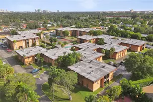 9459 SW 76th St, Miami, FL 33173 - Photo 15