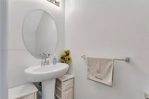 4029 NW 11th St, Lauderhill, FL 33313 - Photo 7