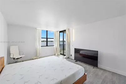 105 Lake Emerald Dr #216, Oakland Park, FL 33309 - Photo 27