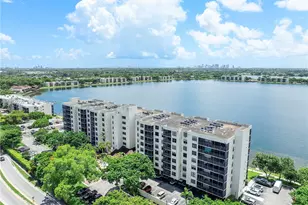 105 Lake Emerald Dr, Oakland Park, FL 33309 - Photo 37