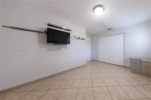 15235 SW 152nd Ct, Miami, FL 33187 - Photo 11