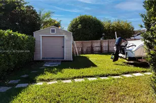 15235 SW 152nd Ct, Miami, FL 33187 - Photo 19