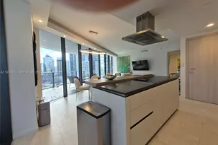 1000 Brickell Plaza, Miami, FL 33131 - Photo 7