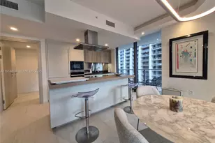 1000 Brickell Plaza, Miami, FL 33131 - Photo 9